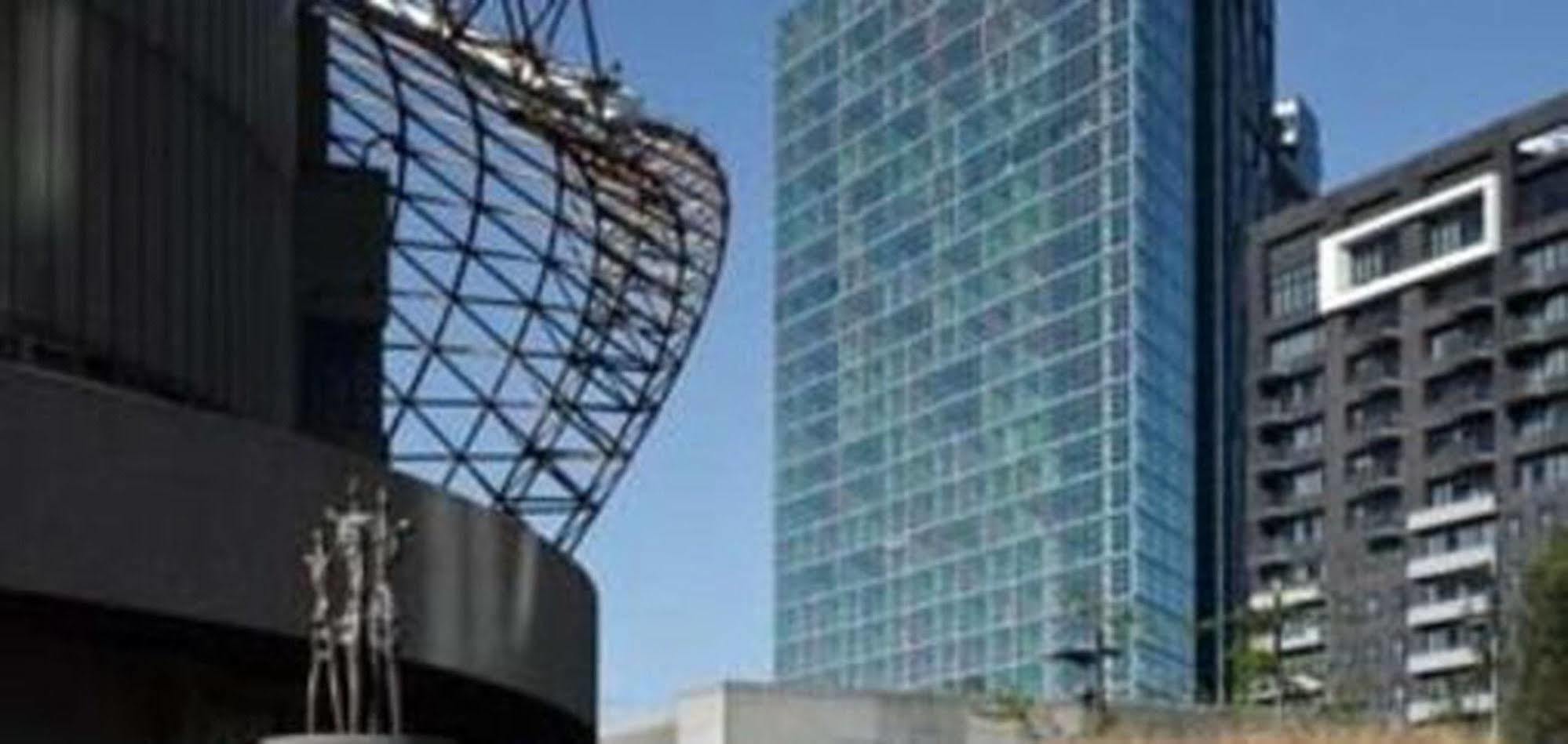 D One Luxury Apartments Μελβούρνη Εξωτερικό φωτογραφία
